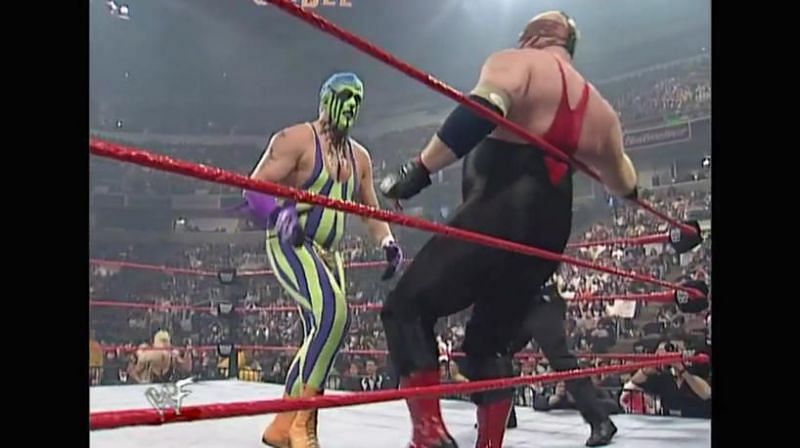 Two mid-card superstars who deserved WWE Championship success